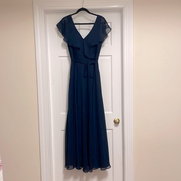 Babaroni Bridesmaid Maxi Dress Dark Navy Chiffon, NWOT size 8/10 check measure - Picture 2 of 6